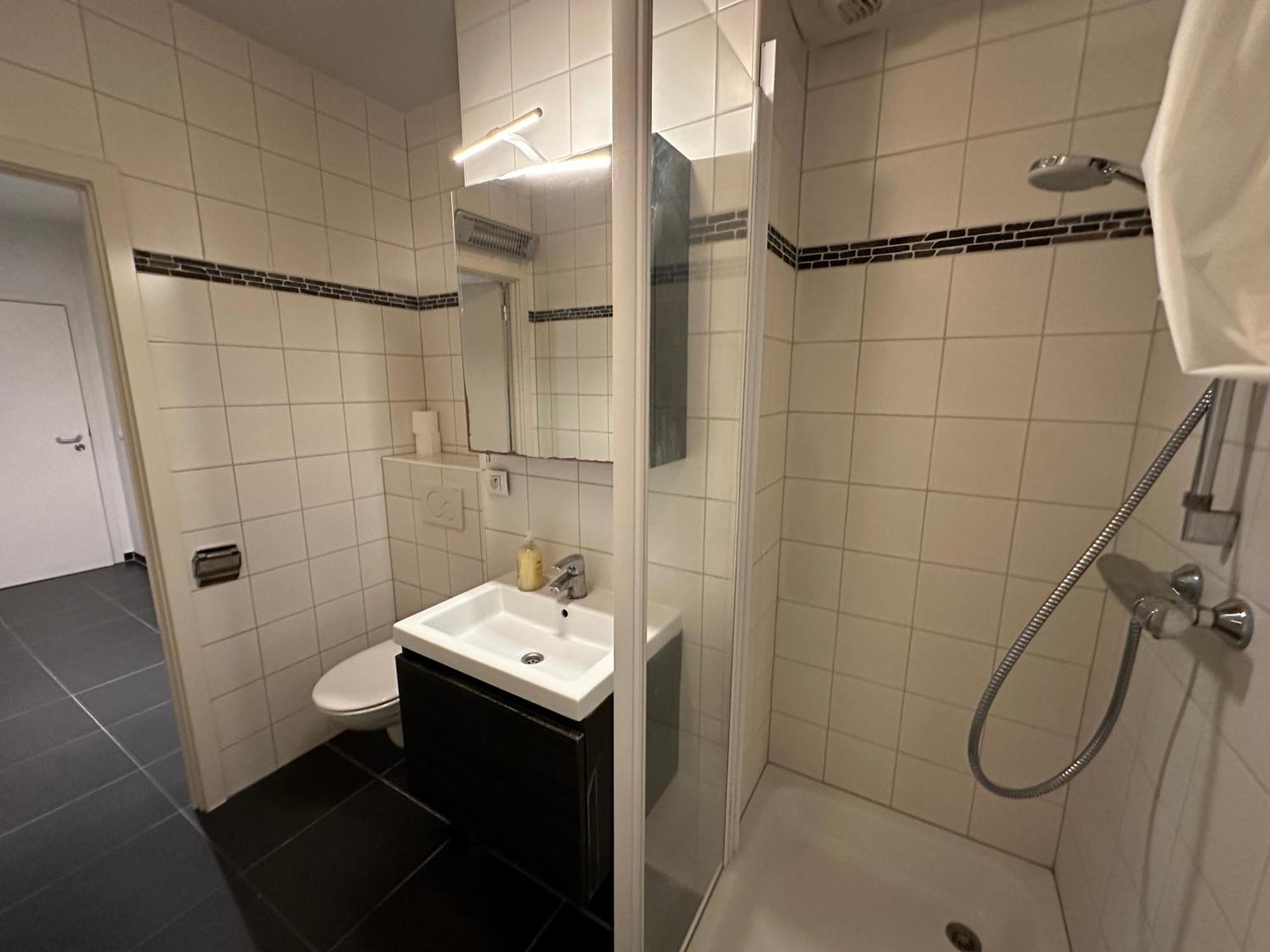 Apartment With Balcony In Brussels Center Buitenkant foto